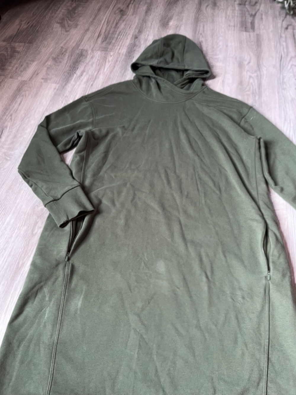 Duluth Trading Co. Women's Lazy French Terry Dress Hooded Size Large Color Green - Picture 3 of 9